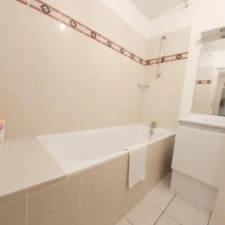 Appartement The Unforgetable At Canal De L'ourcq *