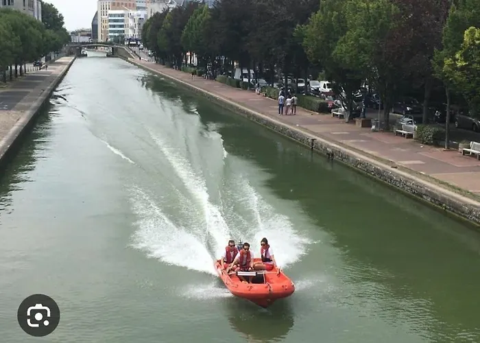 The Unforgetable At Canal De L'ourcq * Париж