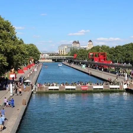 The Unforgetable At Canal De L'ourcq *